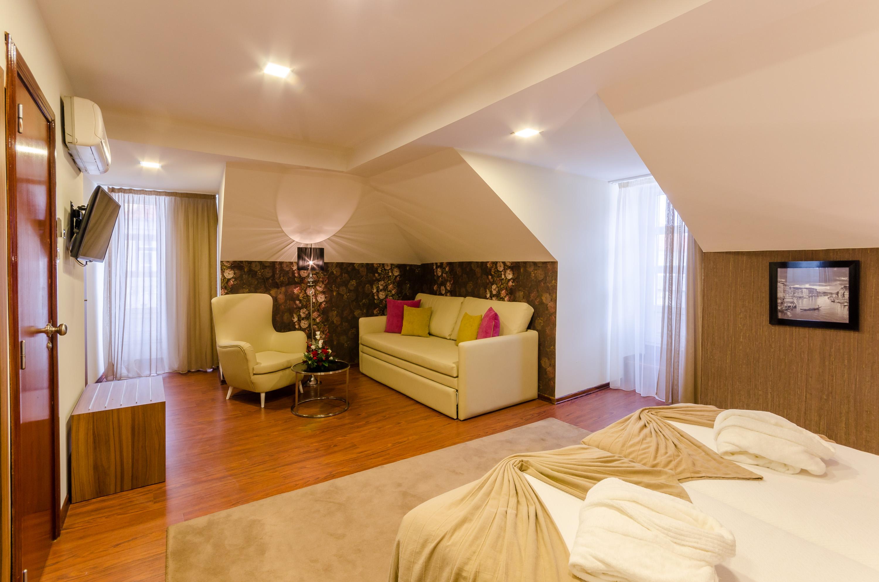 Hotel Borges Chiado Lisbona Esterno foto