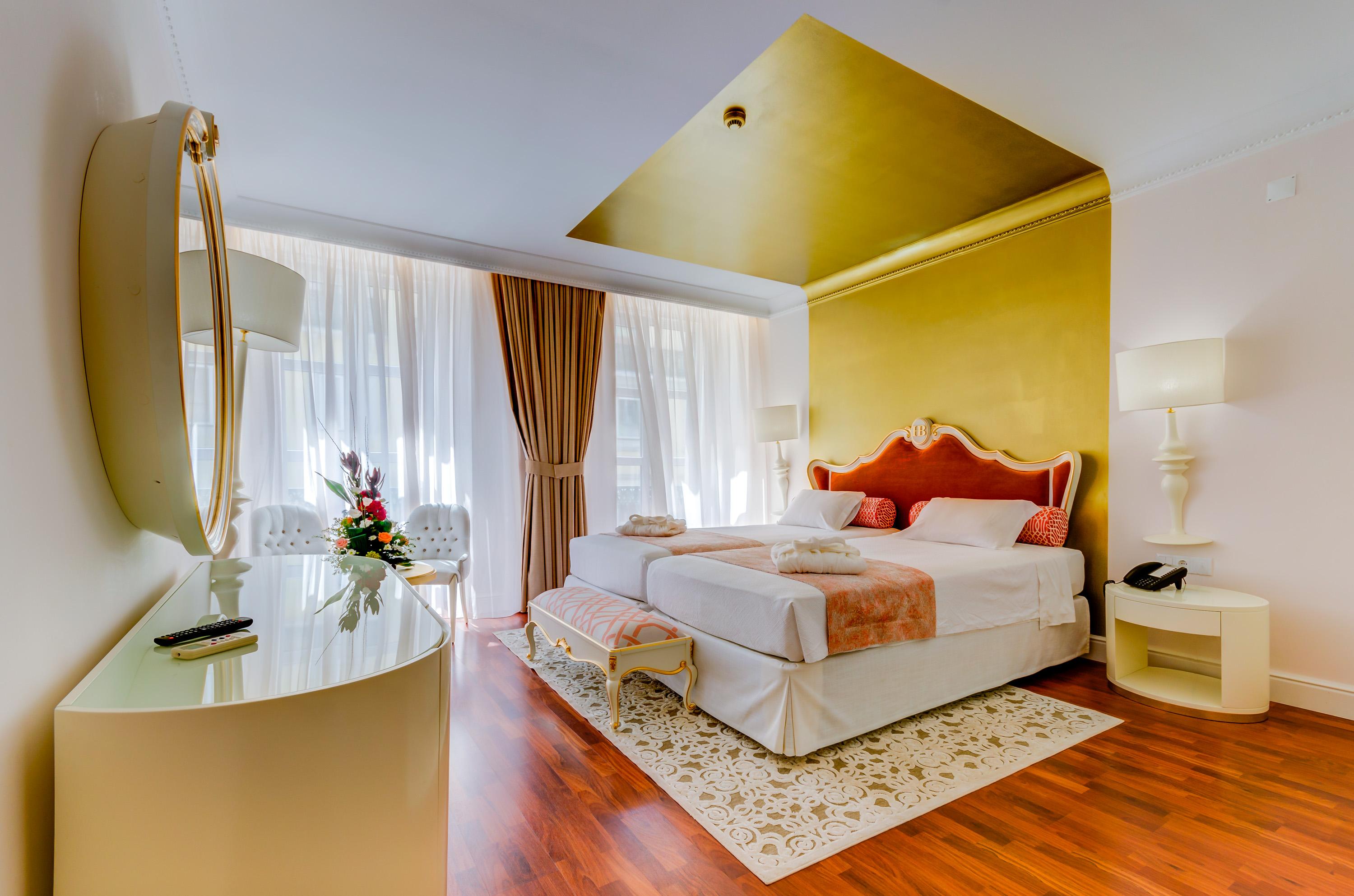 Hotel Borges Chiado Lisbona Esterno foto