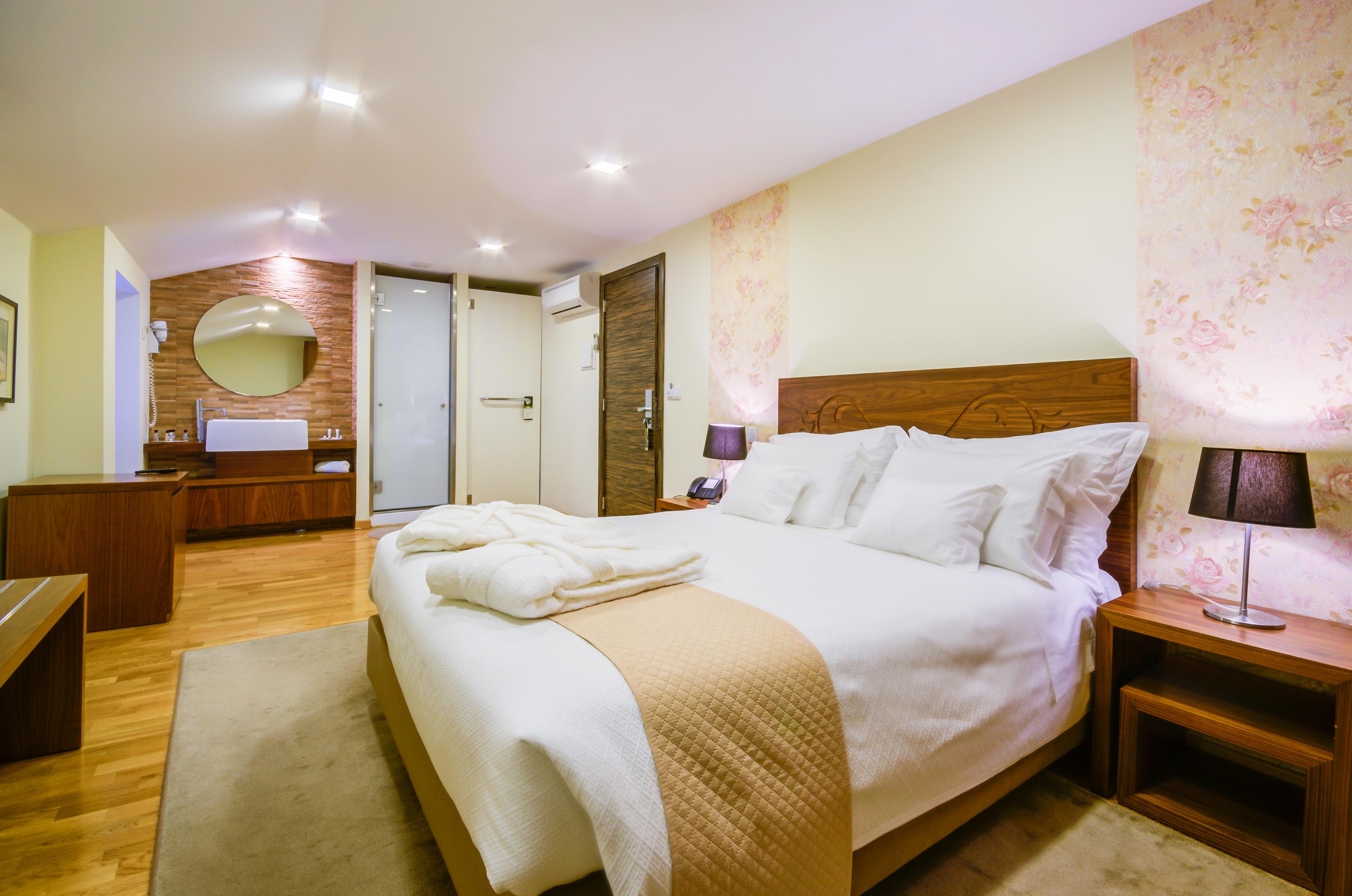 Hotel Borges Chiado Lisbona Esterno foto