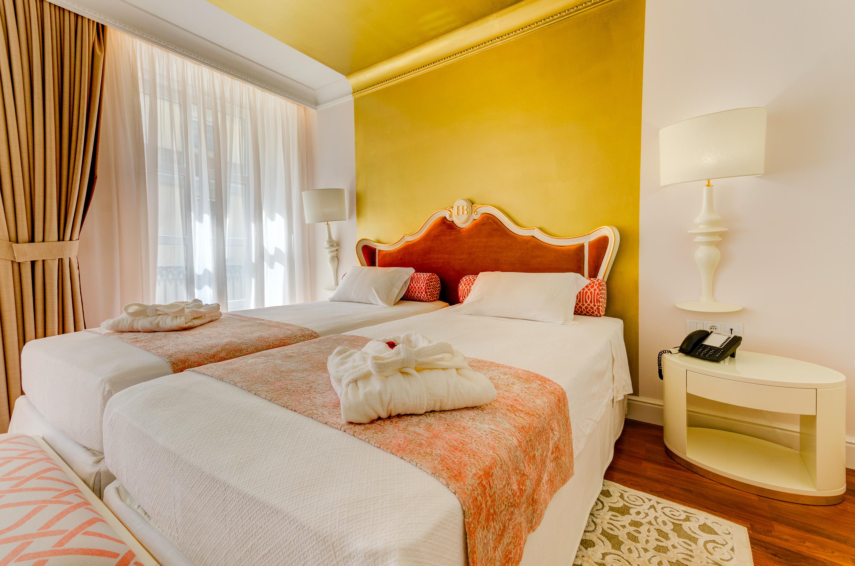 Hotel Borges Chiado Lisbona Esterno foto