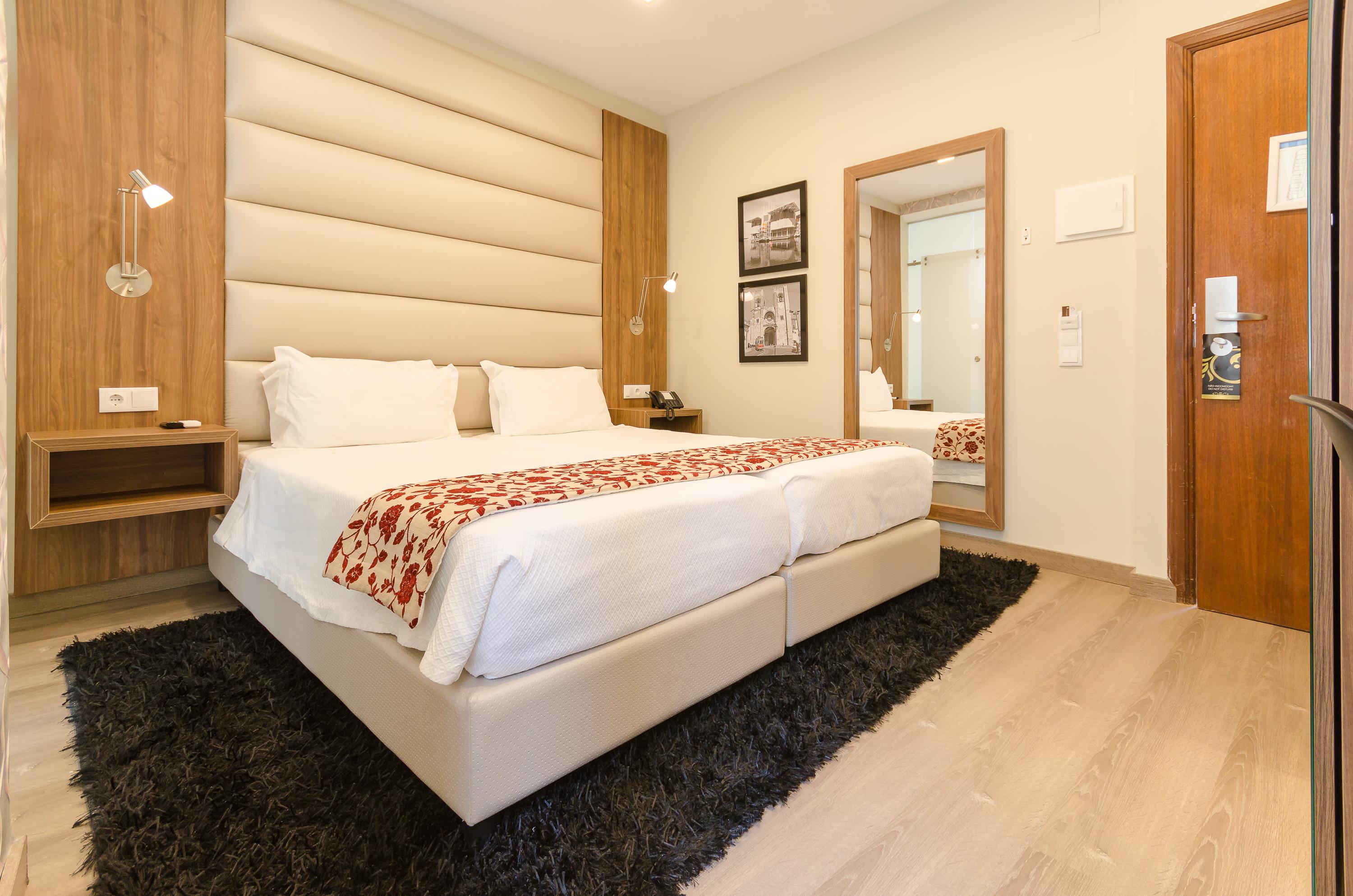 Hotel Borges Chiado Lisbona Esterno foto
