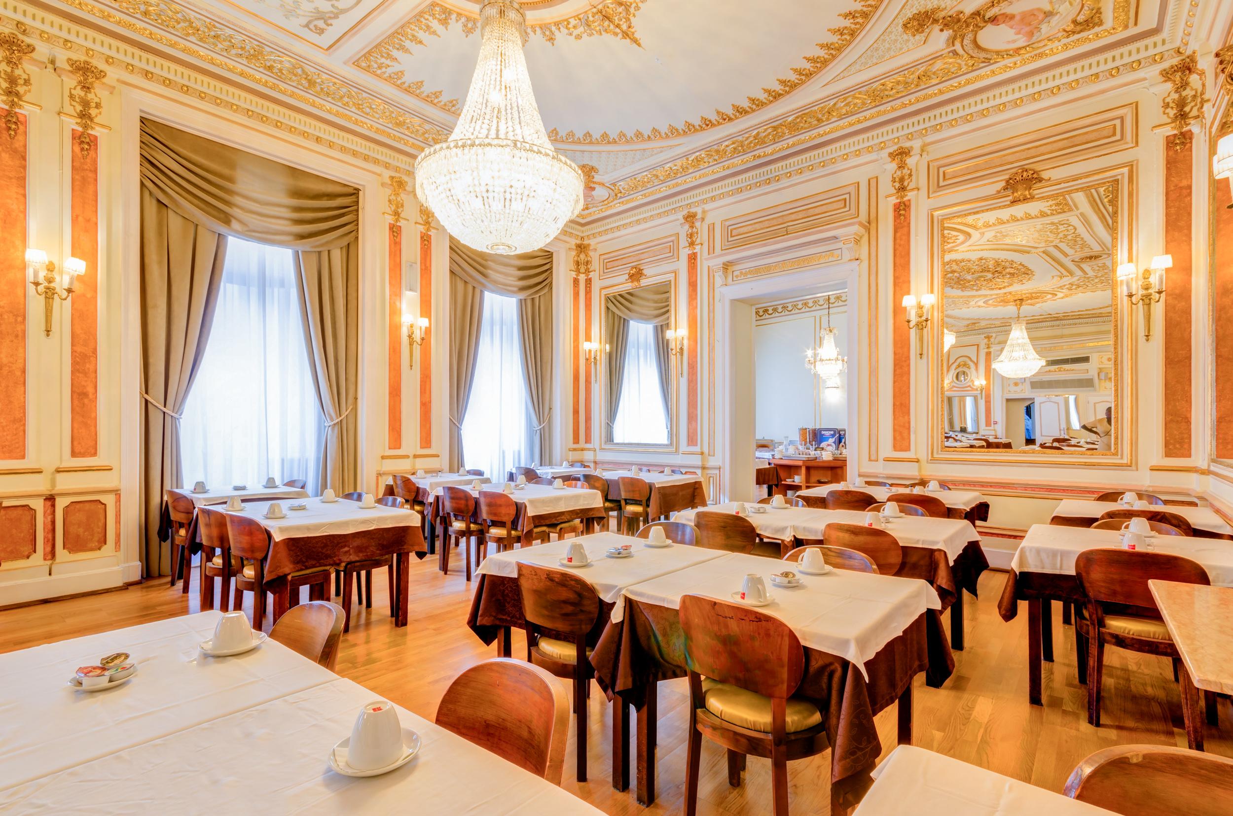 Hotel Borges Chiado Lisbona Esterno foto