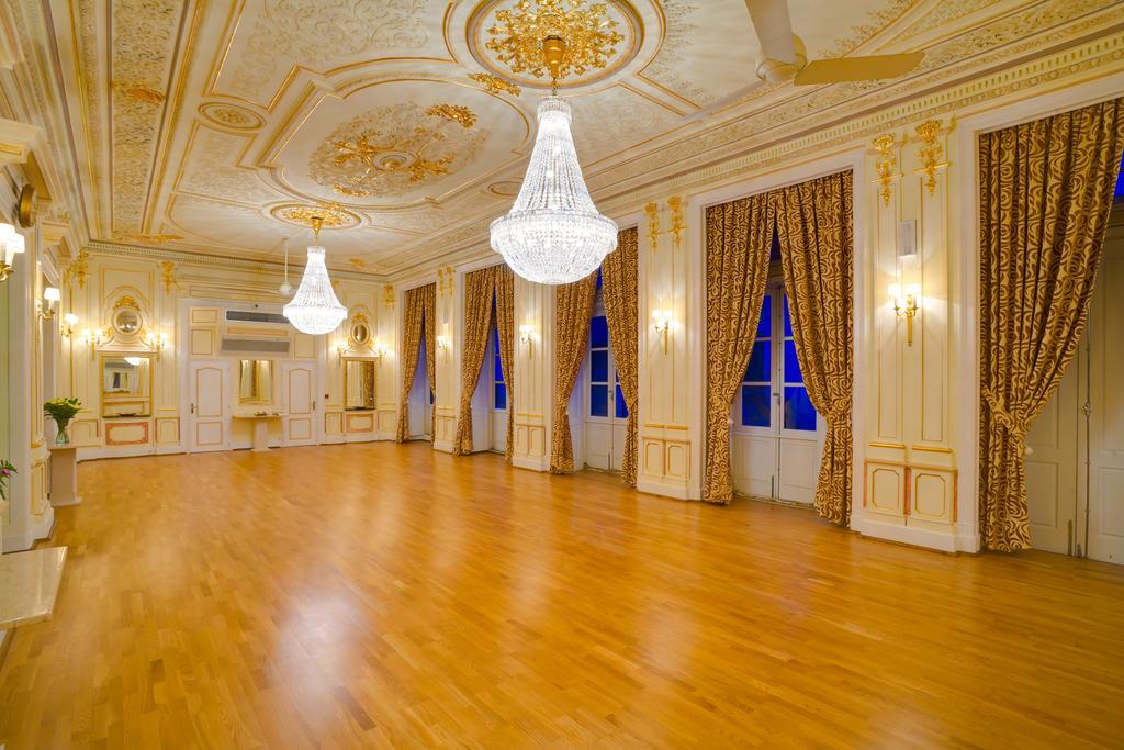 Hotel Borges Chiado Lisbona Esterno foto