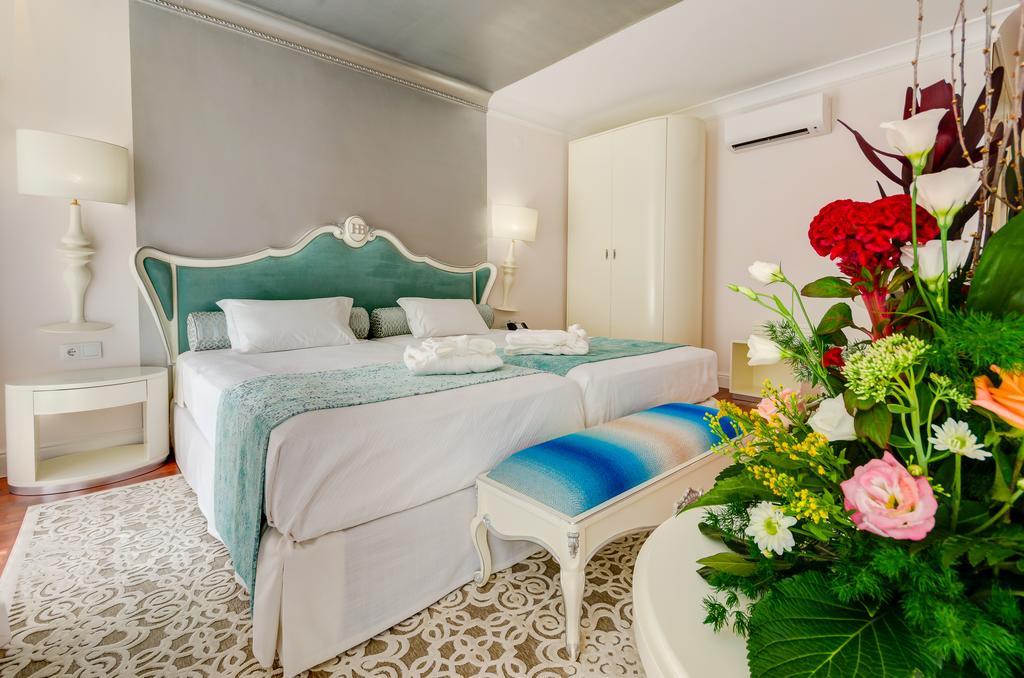 Hotel Borges Chiado Lisbona Esterno foto