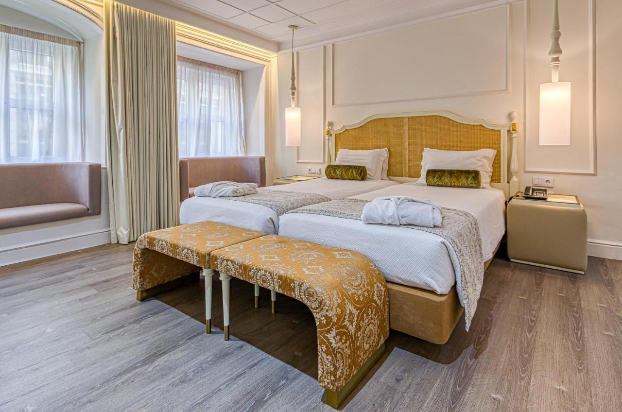 Hotel Borges Chiado Lisbona Esterno foto